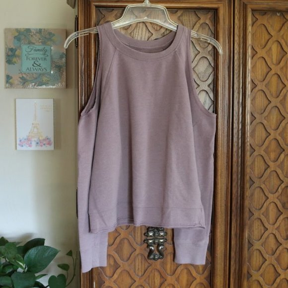 VICTORIA SPORT cold shoulder crop sweatshirt - Dusty Mauve, Size XS - Picture 2 of 16